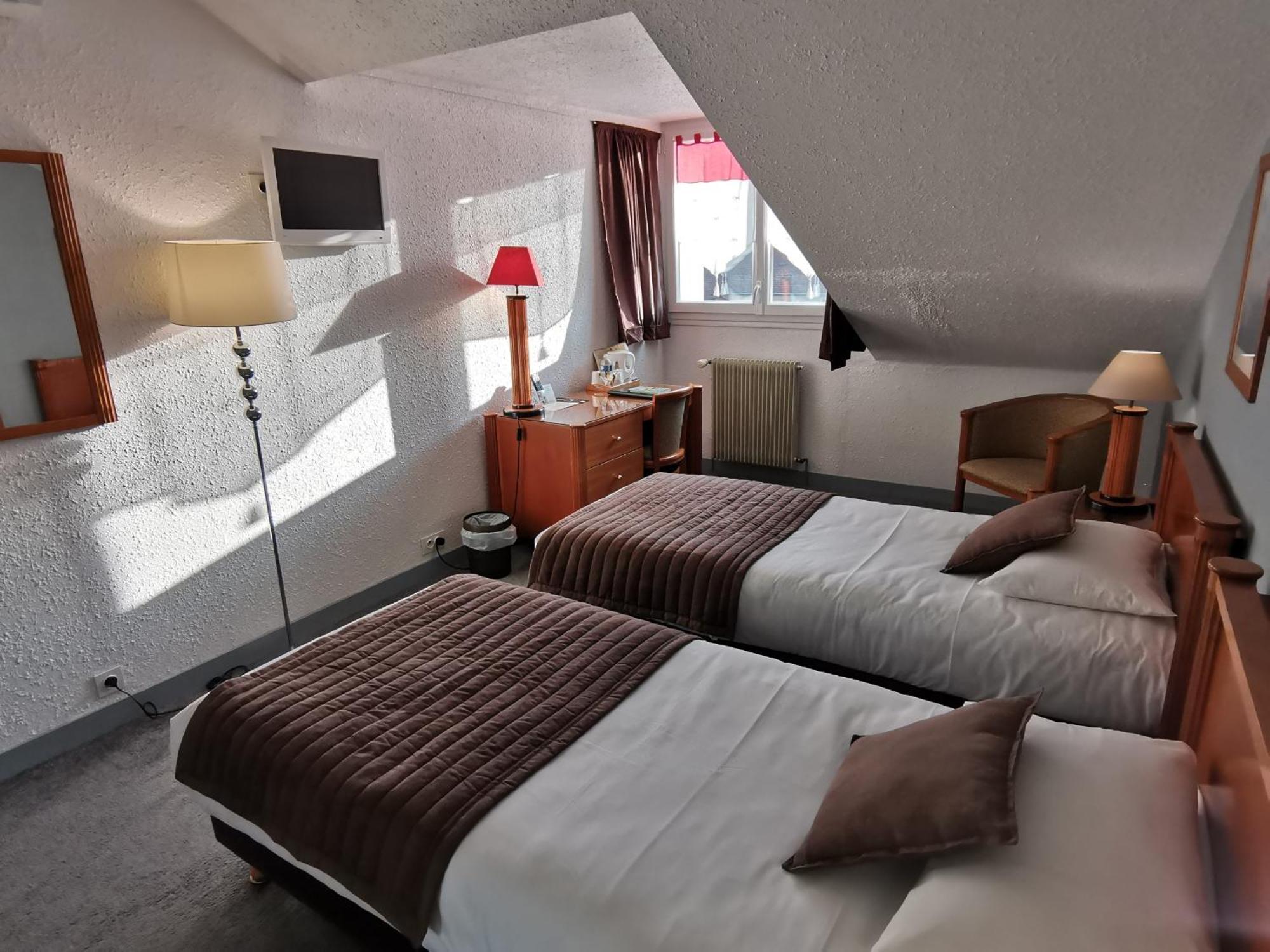Logis Hotel Le Cerf Briare Dış mekan fotoğraf