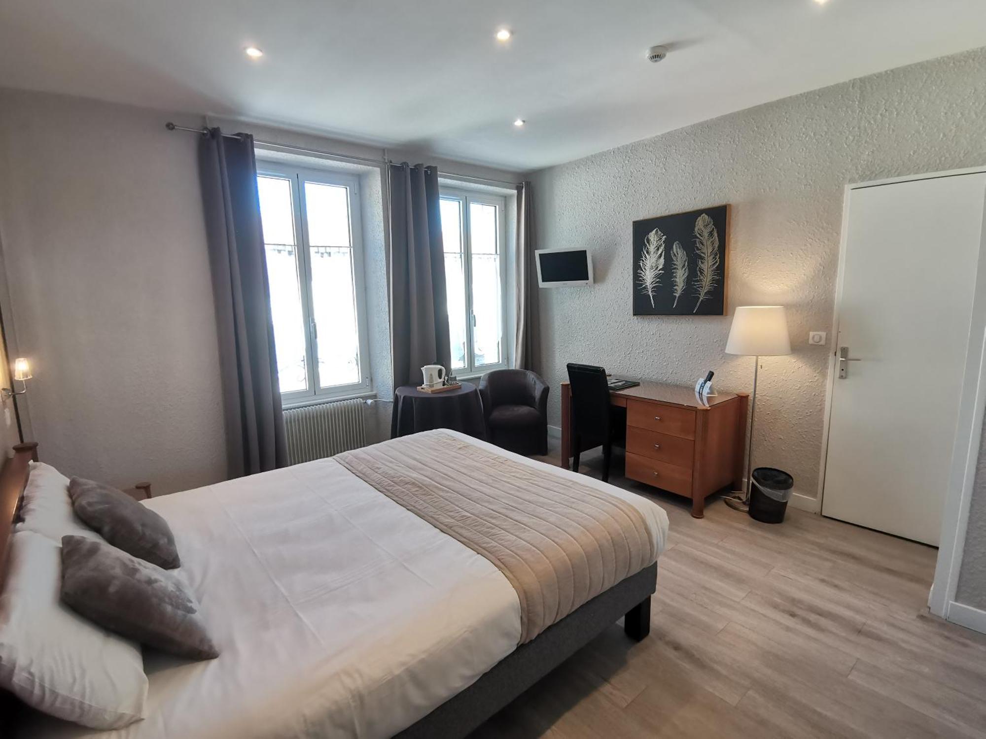 Logis Hotel Le Cerf Briare Dış mekan fotoğraf